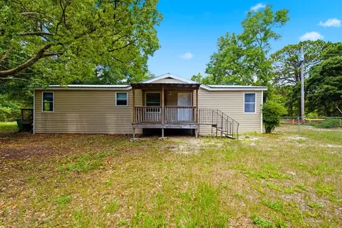 Exterior - 27 Chehaw St, Panacea, FL 32346 photo 2 of 13
