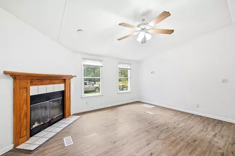 Living - 27 Chehaw St, Panacea, FL 32346 photo 4 of 6