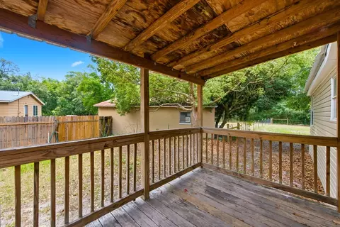 Exterior - 27 Chehaw St, Panacea, FL 32346 photo 9 of 13