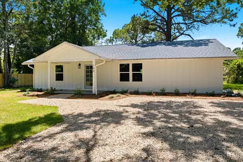 144 21st Ave, Apalachicola, FL 32320