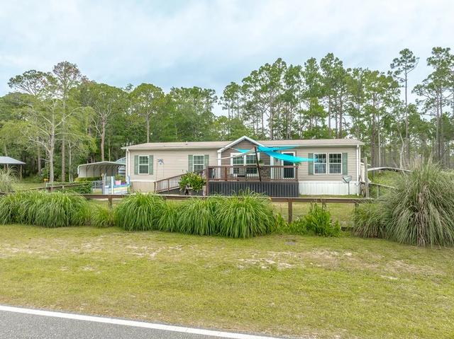 895 Cc Land Rd, Eastpoint, FL 32328