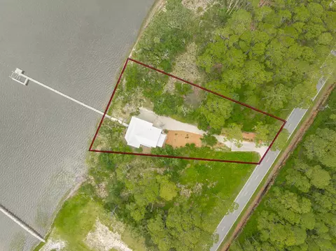 View/Area - 2800 Hwy 98 E, Carrabelle, FL 32322 photo 8 of 12