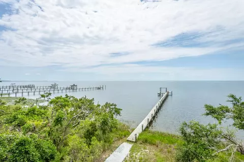 View/Area - 2800 Hwy 98 E, Carrabelle, FL 32322 photo 2 of 12
