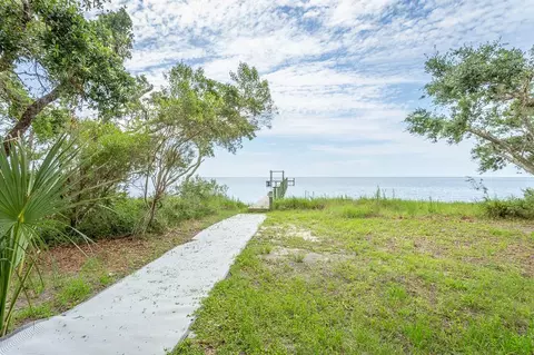 View/Area - 2800 Hwy 98 E, Carrabelle, FL 32322 photo 3 of 12