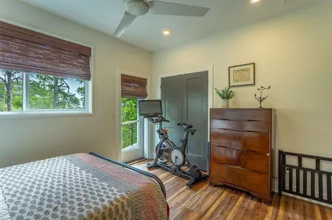 Bedroom - 2800 Hwy 98 E, Carrabelle, FL 32322 photo 3 of 8