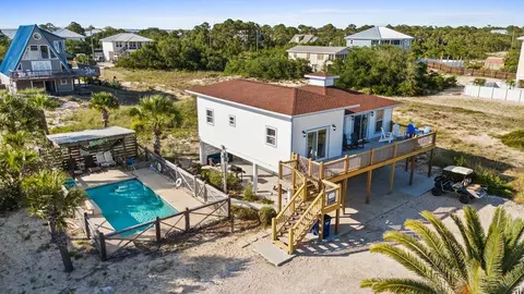 533 W Gulf Beach Dr, Saint George Island, FL 32328