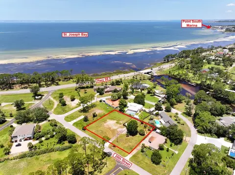 103 20th St, Port St. Joe, FL 32456