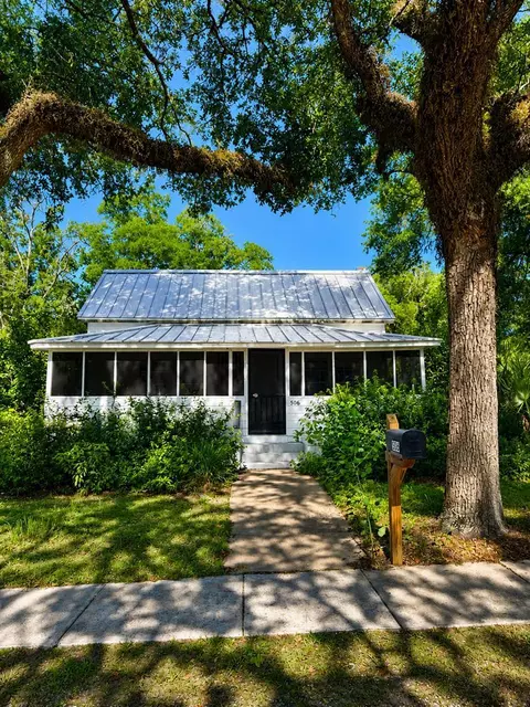 506 Tallahassee St, Carrabelle, FL 32322