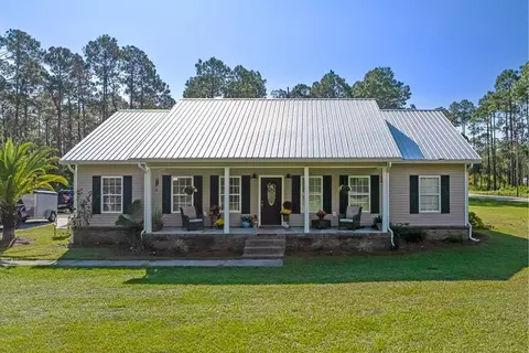 150 Hathcock Rd, Apalachicola, FL 32320