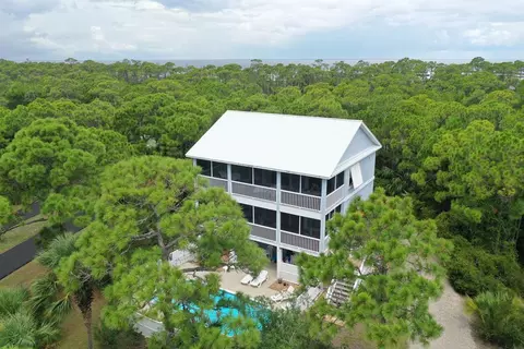 1800 Denise Ct E, Saint George Island, FL 32328