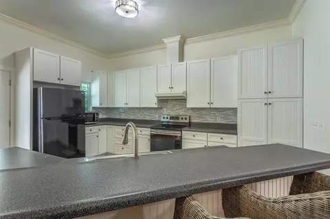 Kitchen - 9 Hammock Cove Rd, Eastpoint, FL 32328 photo 3 of 5