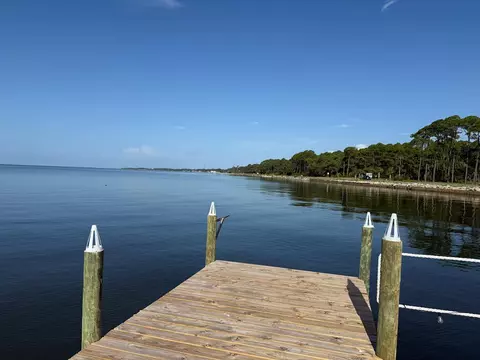 View/Area - 9 Hammock Cove Rd, Eastpoint, FL 32328 photo 8 of 28