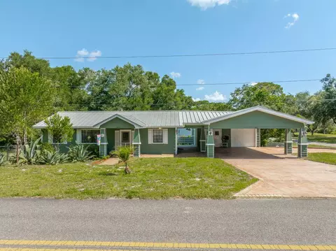 1306 Owens Ave, Carrabelle, FL 32322