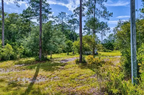 2039 River Bend Plantation Rd, Carrabelle, FL 32322