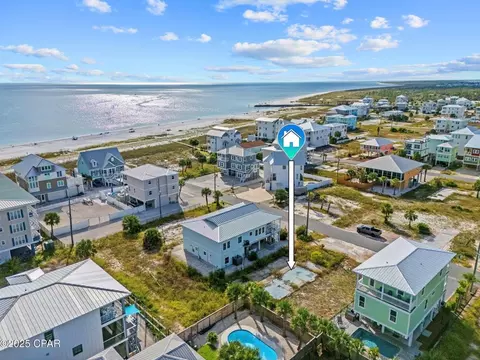 111 S 39th St, Mexico Beach, FL 32456