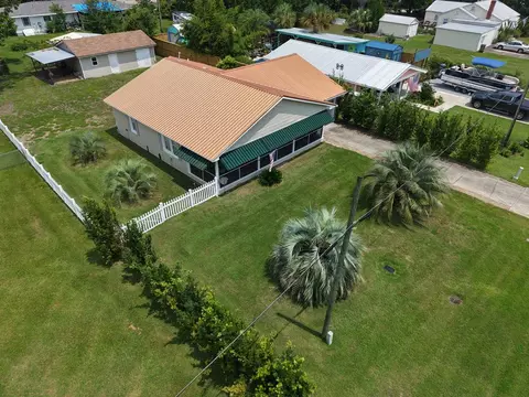 1013 Mcclelland Ave, Port St. Joe, FL 32456