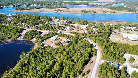 228 Lake Pristine Cir, Carrabelle, FL 32322 photo 10