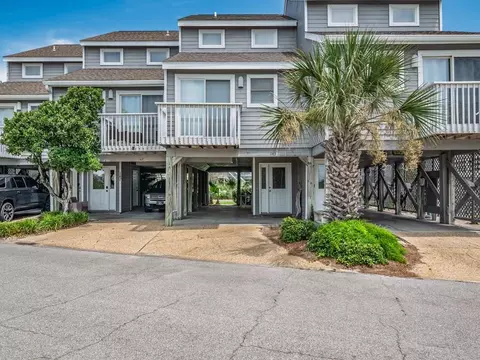 145 Sandpine Dr, Cape San Blas, FL 32456