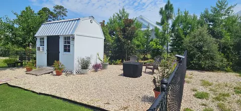 Exterior - 219 Ante-beppum Loop, Carrabelle, FL 32322 photo 5 of 11