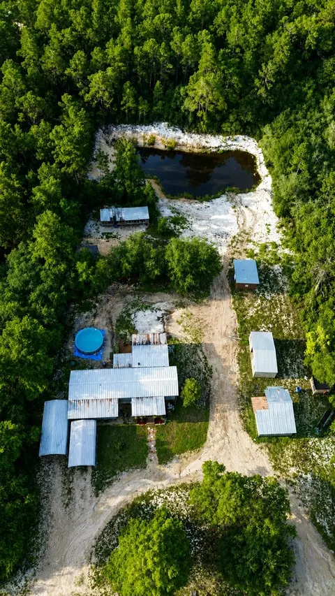 2000 Lighthouse Rd, Carrabelle, FL 32322 photo 2