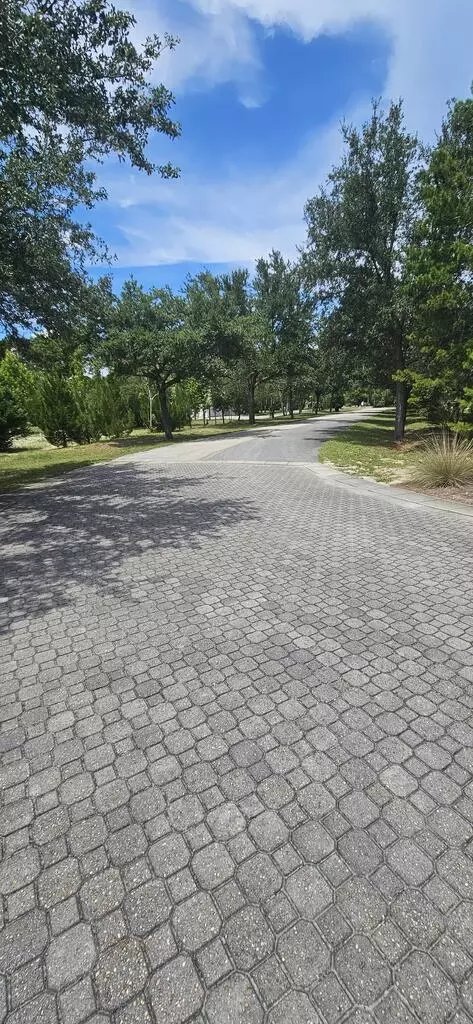 178 Lake Pristine Cir, Carrabelle, FL 32322 photo 4