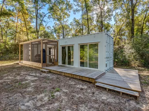 129 Neeley Rd, Crawfordville, FL 32327