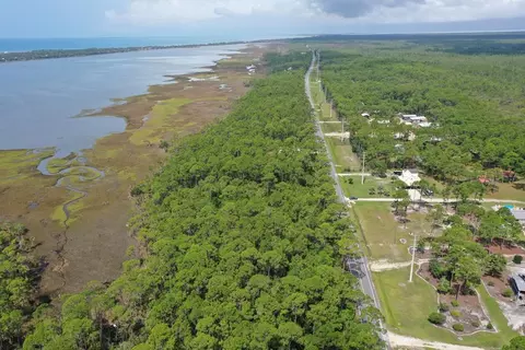 10806 Cr 30-a, Port St. Joe, FL 32456