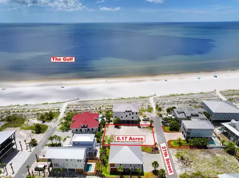 107 S 27th St, Mexico Beach, FL 32456