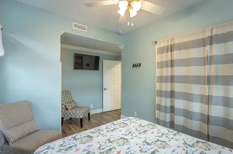 Bedroom - 703 SE 3rd St #703-D, Carrabelle, FL 32322 photo 3 of 6