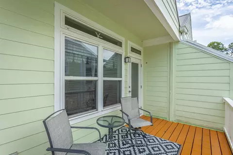 Exterior - 703 SE 3rd St #703-D, Carrabelle, FL 32322 photo 3 of 7