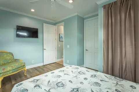 Bedroom - 703 SE 3rd St #703-D, Carrabelle, FL 32322 photo 2 of 6