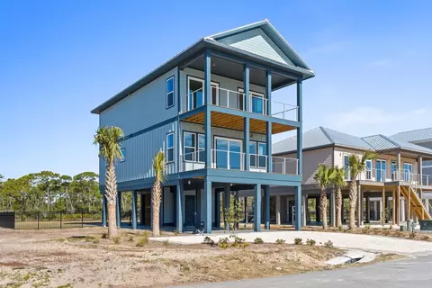2236 Nella Nook, Saint George Island, FL 32328