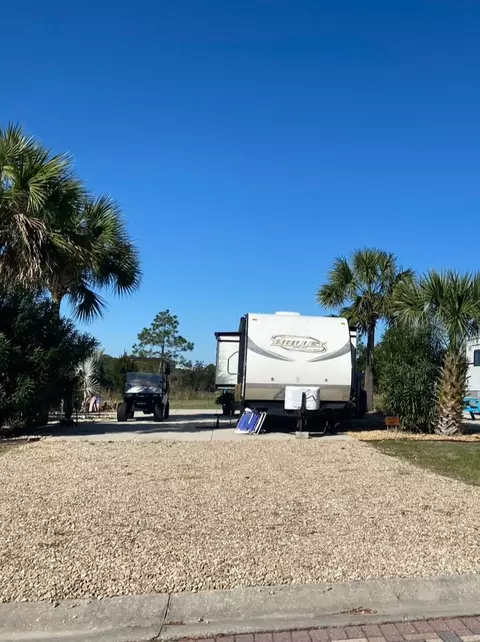 327 E Pass Lndg, Carrabelle, FL 32322 photo 3