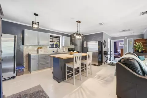 Kitchen - 607 Three Rivers Rd, Carrabelle, FL 32322 photo 1 of 3