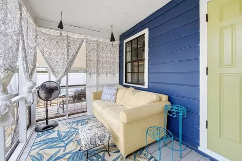 Exterior - 607 Three Rivers Rd, Carrabelle, FL 32322 photo 2 of 12