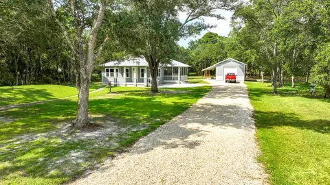 Other - 132 Putnal St, Carrabelle, FL 32322 photo 5 of 14