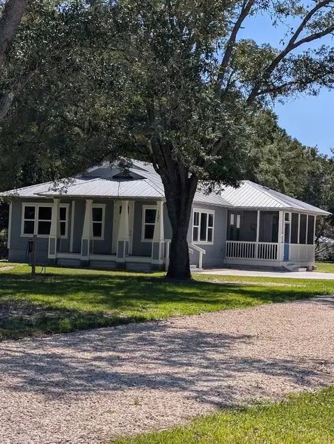 Other - 132 Putnal St, Carrabelle, FL 32322 photo 2 of 14