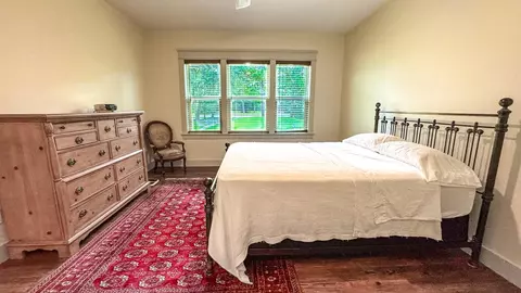 Bedroom - 132 Putnal St, Carrabelle, FL 32322 photo 1 of 3