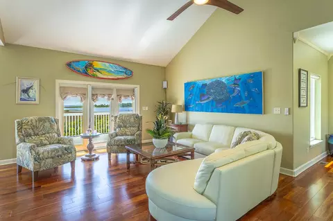 Living - 117 Osprey, Carrabelle, FL 32322 photo 2 of 2
