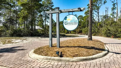 114 Plantation Dr, Carrabelle, FL 32322