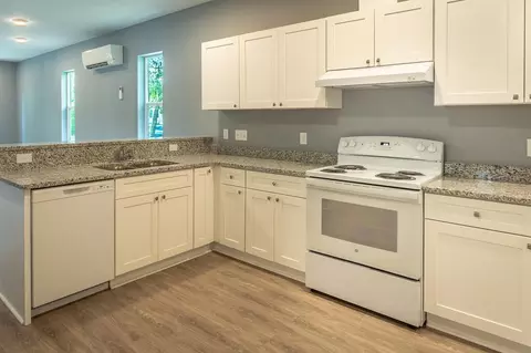 Kitchen - 509 SE 7th St, Carrabelle, FL 32322 photo 3 of 3
