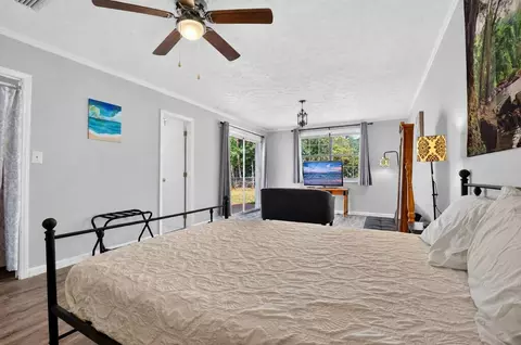 Bedroom - 3077 Hwy 98 E, Lanark Village, FL 32323 photo 8 of 11