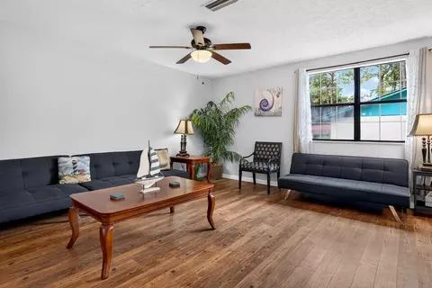 Living - 3077 Hwy 98 E, Lanark Village, FL 32323 photo 1 of 3