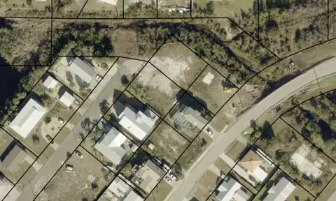 118 16th St, Mexico Beach, FL 32456 photo 11