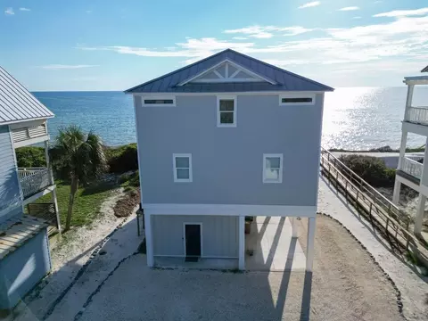 192 Coralee Dr, Cape San Blas, FL 32456