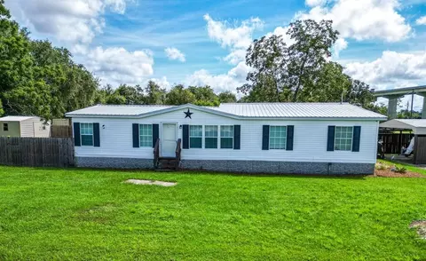 220 N Canal Dr, Port St. Joe, FL 32456