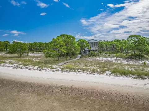 Exterior - 669 Bay Dr, Carrabelle, FL 32322 photo 14 of 14