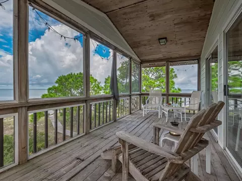 Exterior - 669 Bay Dr, Carrabelle, FL 32322 photo 6 of 14