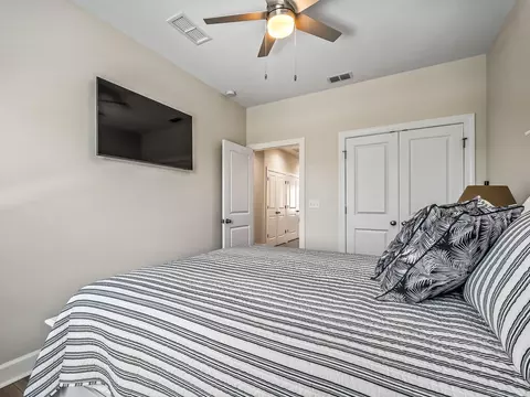 Bedroom - 715 Eagles Way, Carrabelle, FL 32322 photo 6 of 10