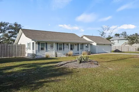 229 Balboa St, Port St. Joe, FL 32456